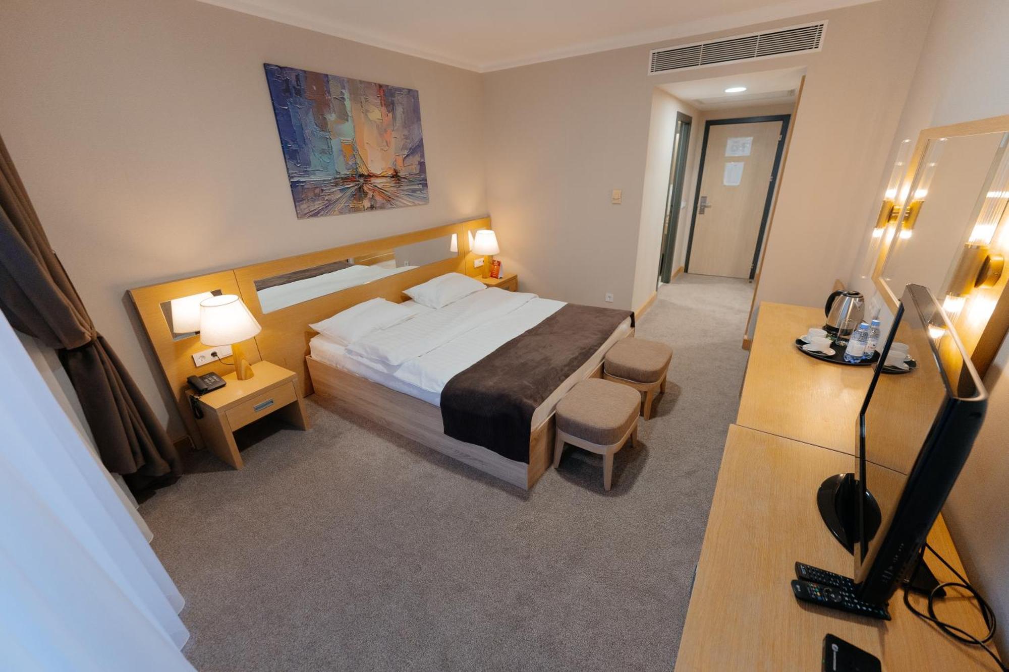 Alau Hotel Astana Eksteriør bilde