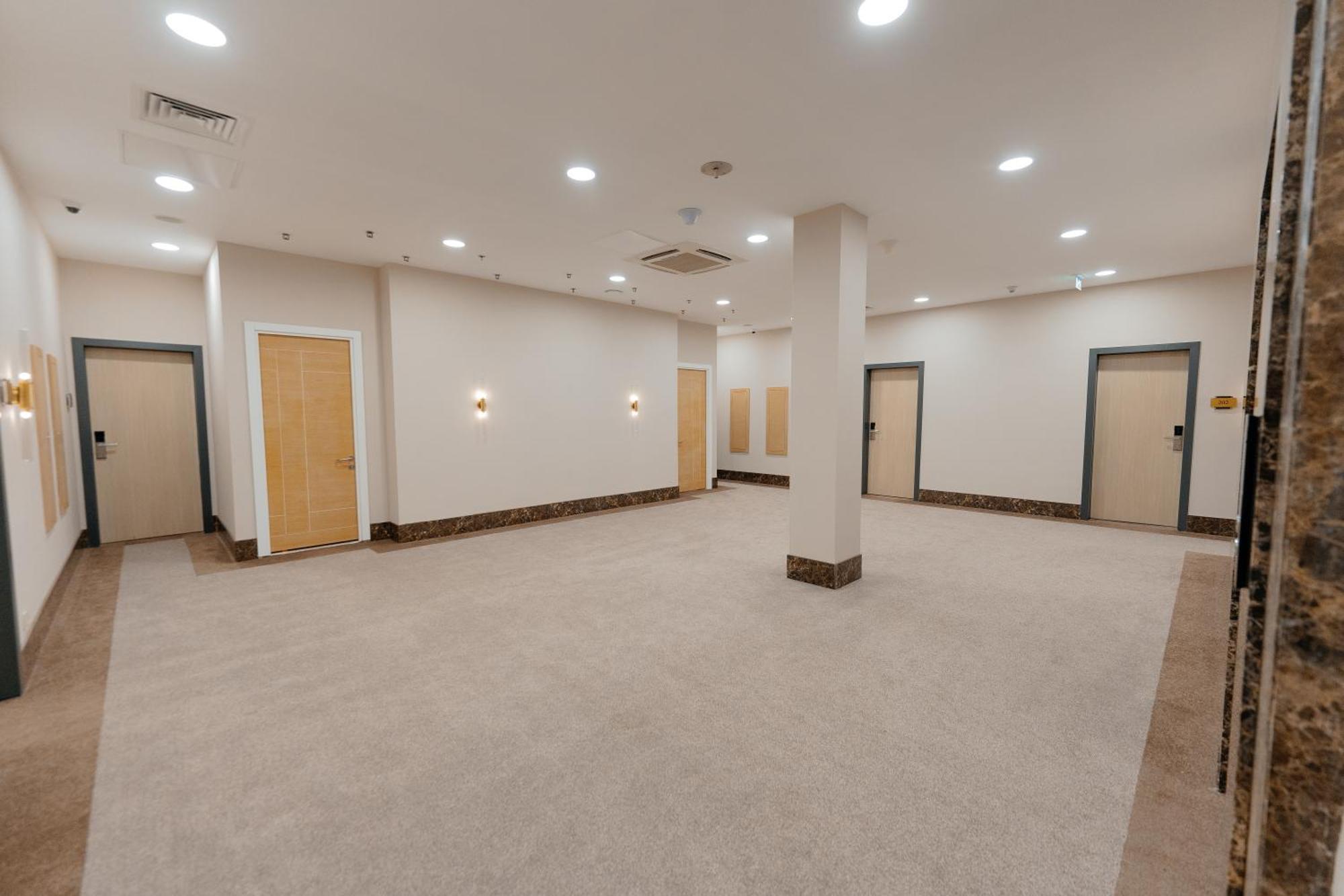 Alau Hotel Astana Eksteriør bilde