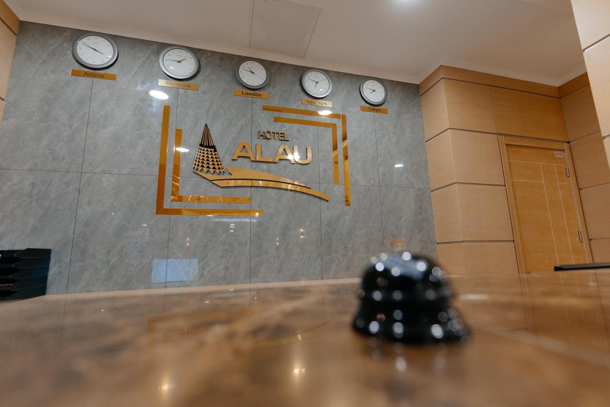 Alau Hotel Astana Eksteriør bilde