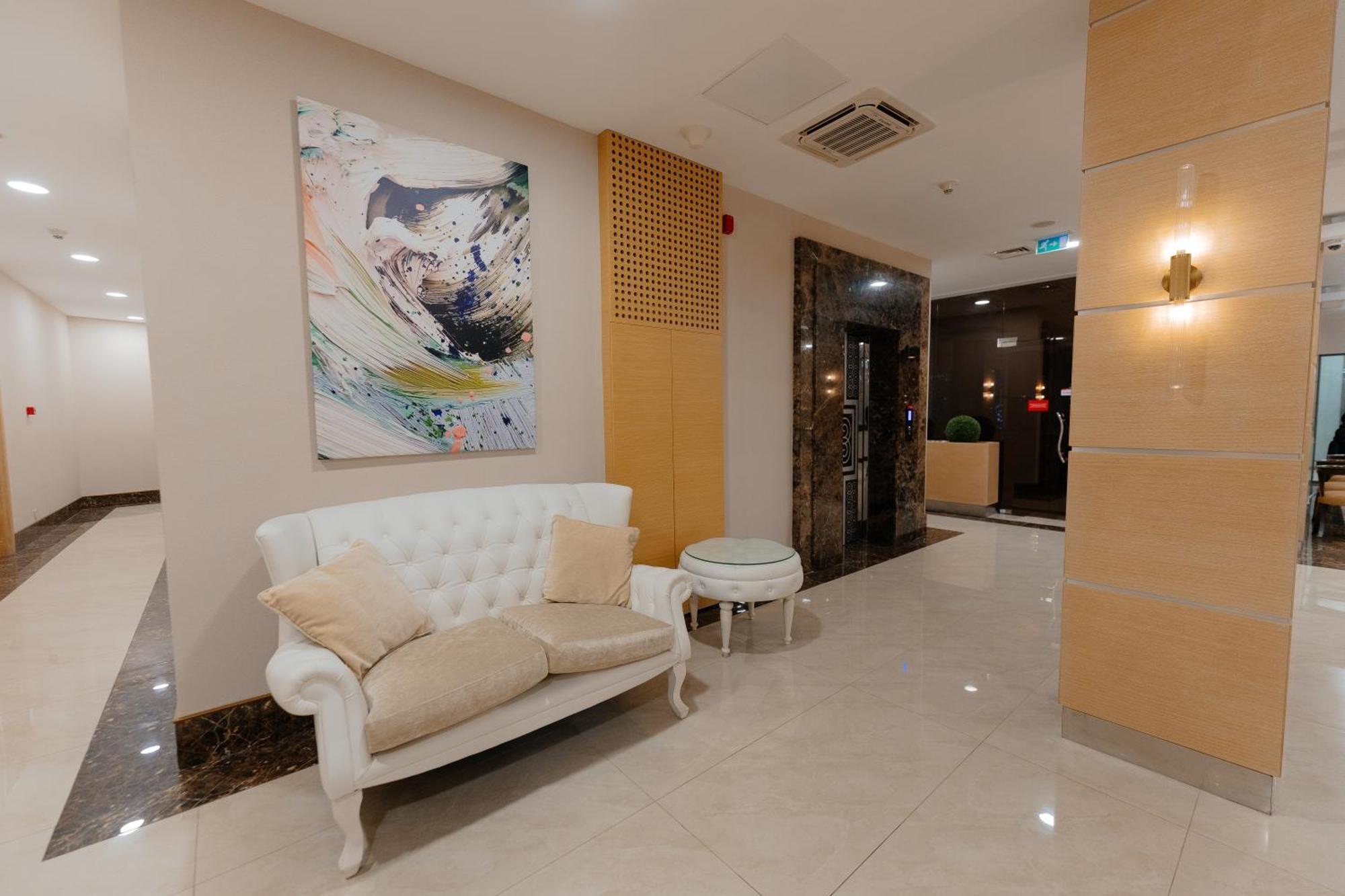 Alau Hotel Astana Eksteriør bilde